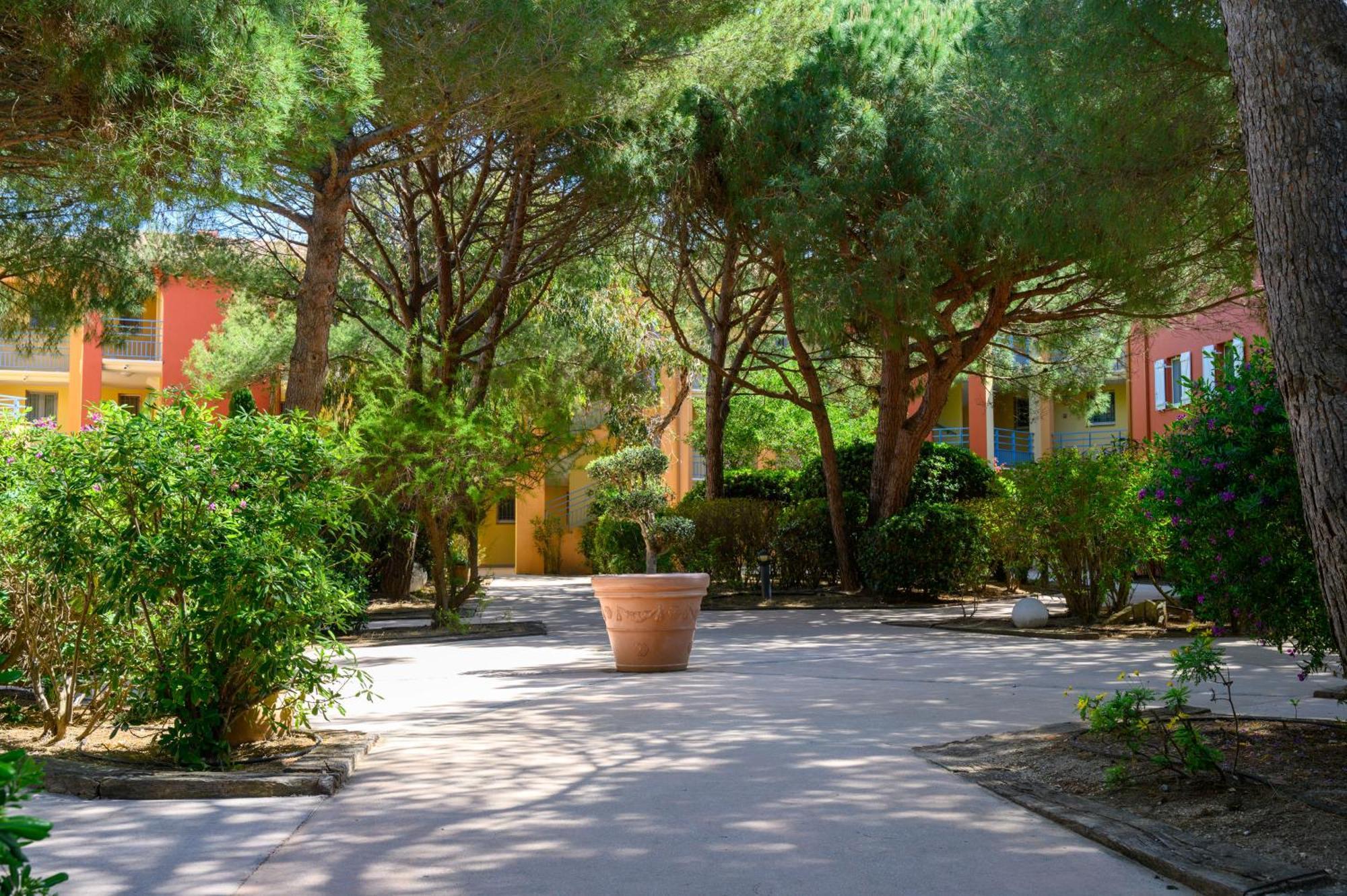Le Studio De Giens Hyeres Exterior photo
